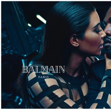 卡戴珊携夫Kanye West震撼亮相Balmain 2015春夏男装大