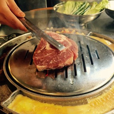 韩国“明星美食餐厅” 追星美食两不误