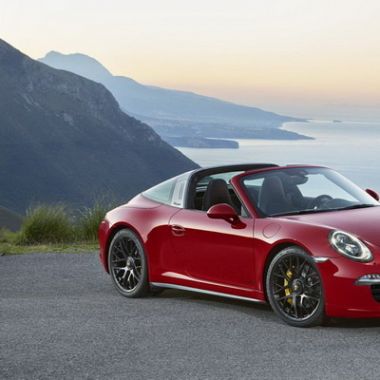 Porsche保时捷新款四驱版911 Targa 4 GTS北美首发