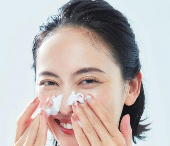纠正洗脸方式，如何正确去除“氧化皮脂”？